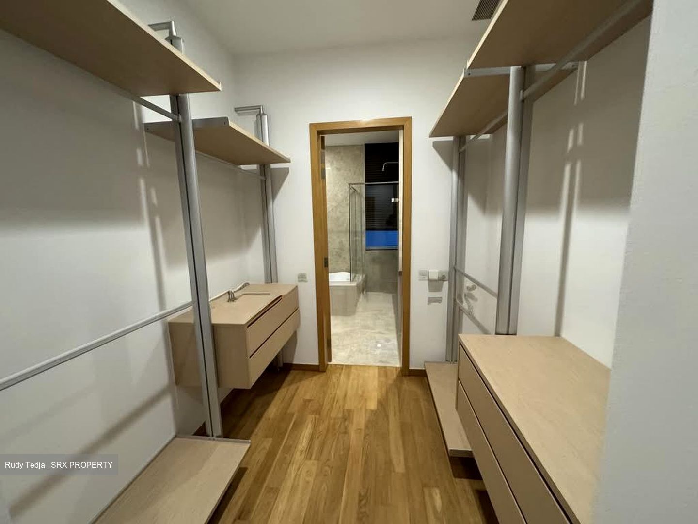 Marina Bay Residences (D1), Condominium #612648831